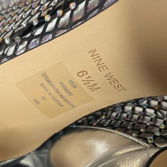 Nine West Imery Mesh Peep Toe Booties Silver Women’s Sz 6.5 - Picture 8 of 8